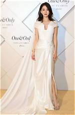 Angelababy Height, Weight, Measurements, Bra Size, Shoe Size