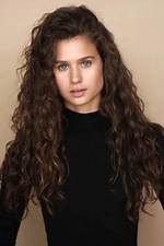 Avery Ross Height, Weight, Net Worth, Age, Birthday, Wikipedia, Who, Nationality, Biography