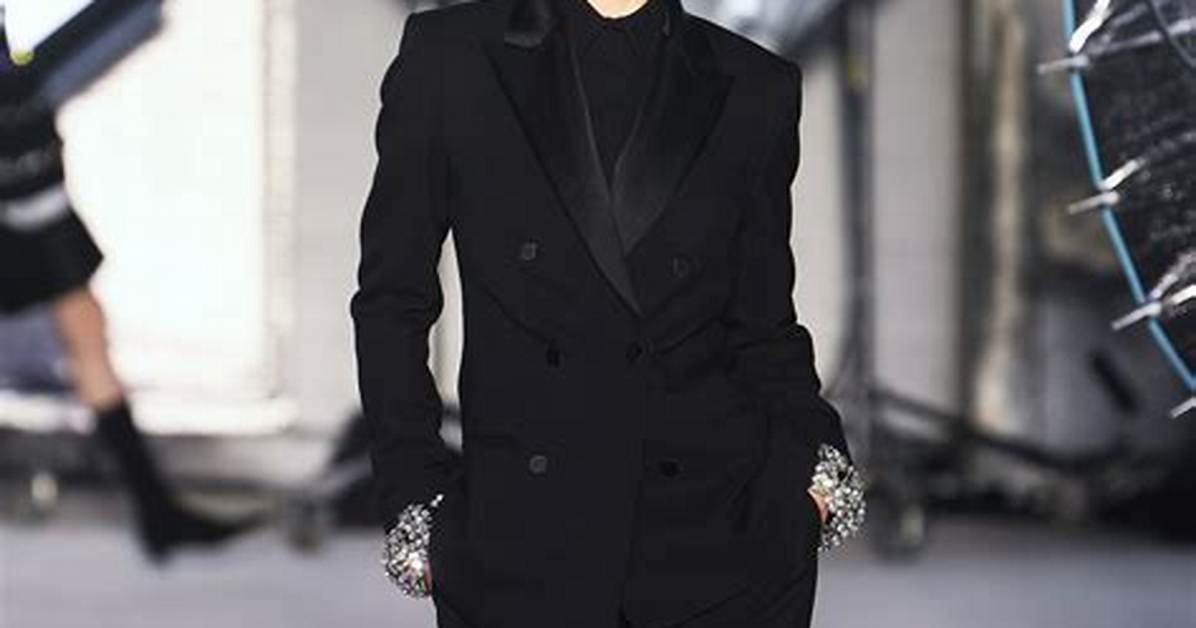 Brandon Maxwell Bio, Age, Net Worth, Lady Gaga, Dress and Dress Sale