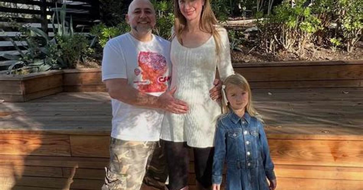 Chef Duff Goldman and His Wife Johnna Colbry Have an Age Difference of 19 Year's
