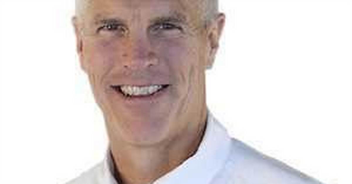 Gary Hogeboom Net Worth, Income, Salary, Earnings, Biography