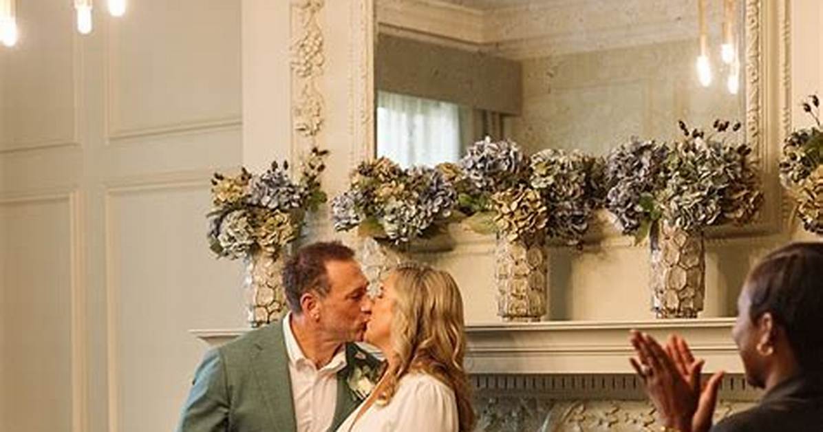 Inside Jules Hawkins and Presenter Jason Fox Relationship and Dating History Find His Girlfriend and Ex Wife Lucy Culkin Details