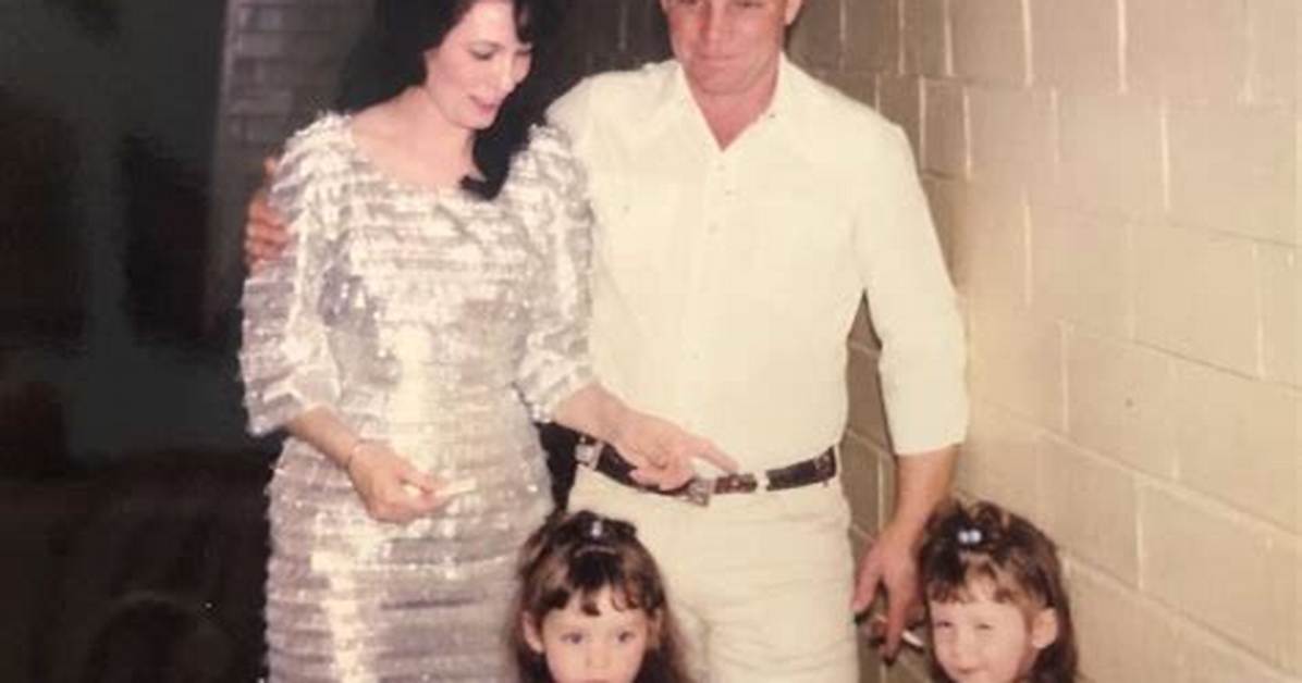 Is Loretta Lynn Still Alive? Husband Children and Net Worth