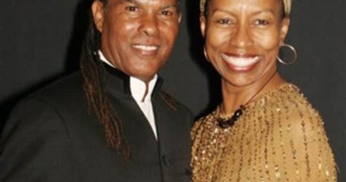 Is Michael Beckwith Married to Wife? or Dating a Girlfriend?