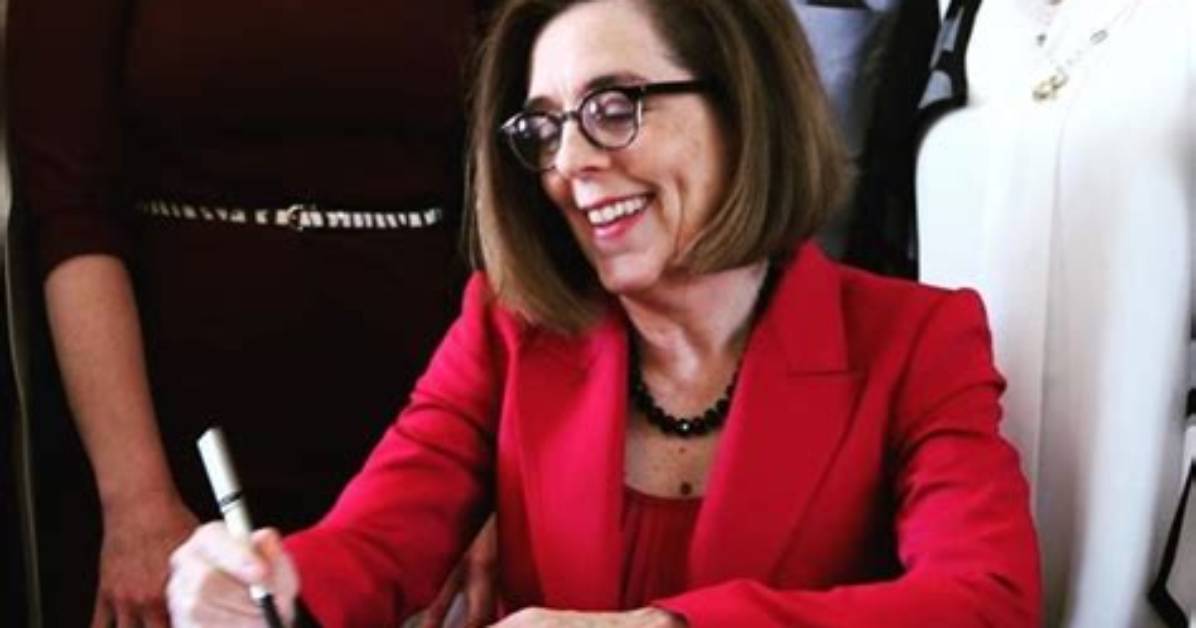 Kate Brown Height, Weight, Net Worth, Age, Birthday, Wikipedia, Who, Nationality, Biography