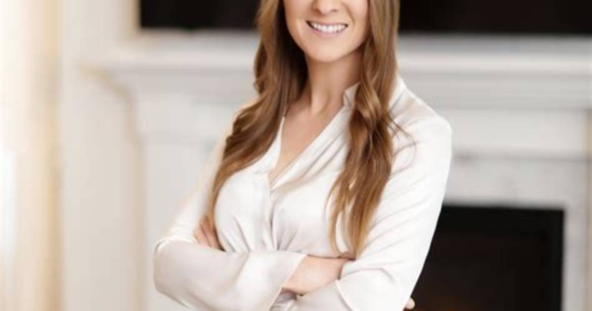 Kelly Yates Longley Biography, Wikipedia, Age and Children- Everything on Luc Longley Fist Wife