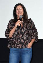 Laurie Oseran Height, Weight, Net Worth, Age, Birthday, Wikipedia, Who, Nationality, Biography