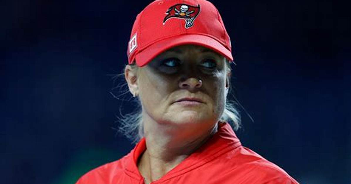 Lori Locust (Coach) Wiki, Bio, Age, Height, Weight, Husband, Married, Early Life, Net Worth, Facts