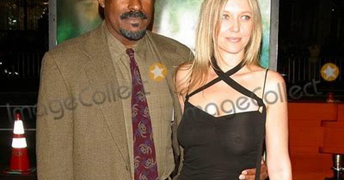 Michael Dorn: Wife, Net Worth, Tattoos, Smoking & Body Facts