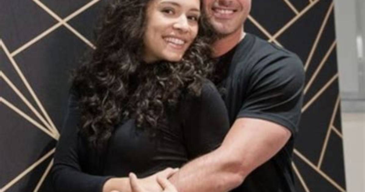 Miranda Rae Mayo: Dating, Net Worth, Tattoos, Smoking & Body Measurements