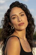 Nora Dale Height, Weight, Net Worth, Age, Birthday, Wikipedia, Who, Nationality, Biography