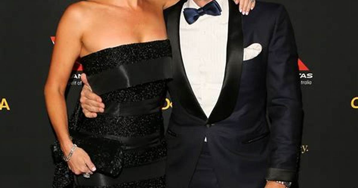 Robert Herjavec Divorced His Wife of 26 Year's, and Got Married Same Year with His Girlfriend Kym.