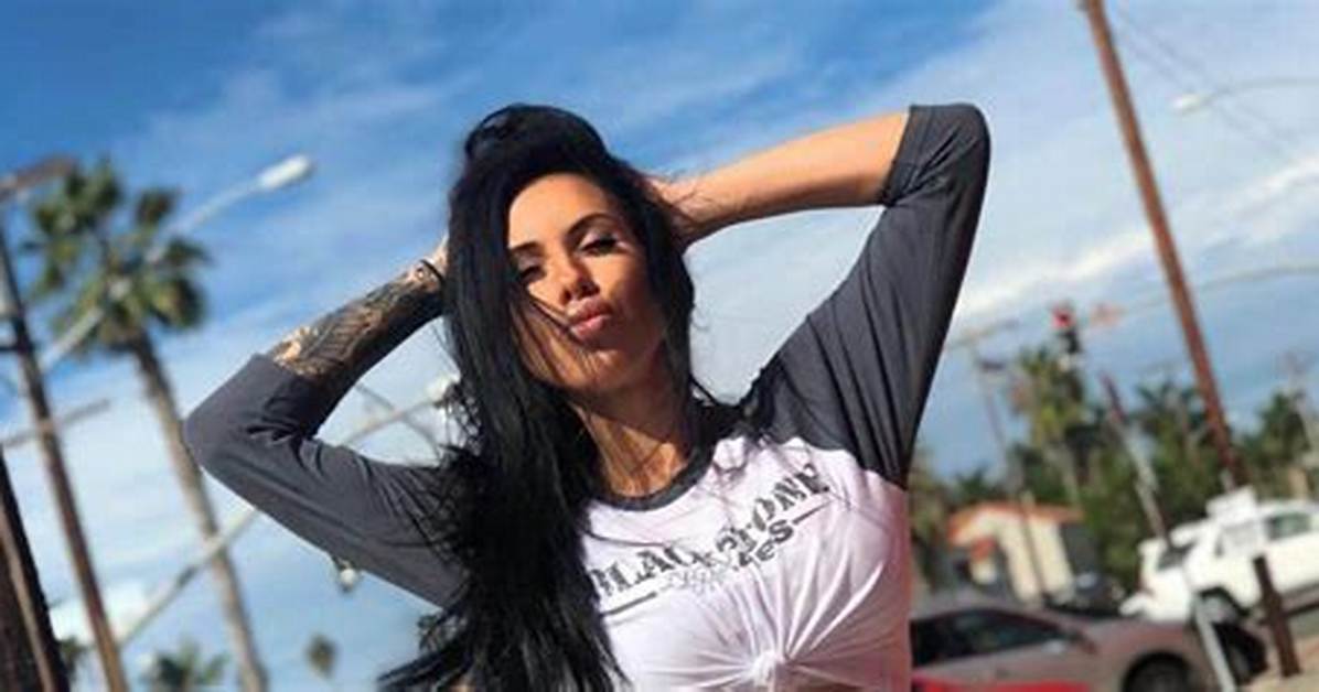 Savanna Rehm Height, Weight, Net Worth, Age, Birthday, Wikipedia, Who, Instagram, Biography