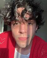 Stephen Sanchez Net Worth, Wiki, Parents, Ethnicity, Religion, Bio, Age, Family and More - Sarkariresult