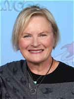 Suzy Crosby Net Worth