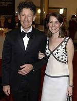 What Is Lyle Lovett Wife April Kimble Age? Twin Kids and Children, Meet Their Beautiful Family